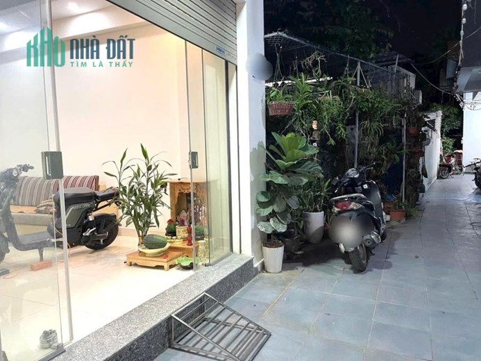 Bán nhà Trung Hành gần Chợ Đằng Lâm, diện tích 46m 3 tầng GIÁ 2.15 tỉ