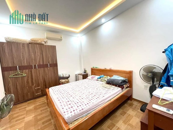 Bán nhà Trung Hành gần Chợ Đằng Lâm, diện tích 46m 3 tầng GIÁ 2.15 tỉ