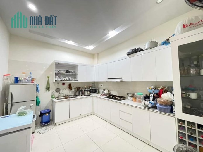 Bán nhà Trung Hành gần Chợ Đằng Lâm, diện tích 46m 3 tầng GIÁ 2.15 tỉ
