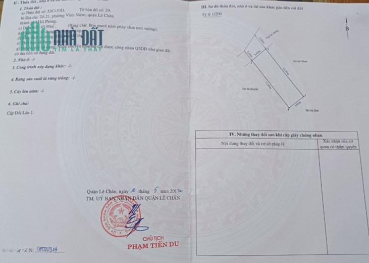 Bán nhà Khúc Thừa Dụ diện tích 46m 3 tầng GIÁ 2.6 tỉ độc lập, taxi đỗ cửa