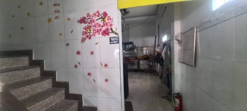 Bán nhà 1 Trệt 3 lầu. Mặt tiền đường Kha Vạn Cân Thủ Đức, giá 16,5 tỷ TL