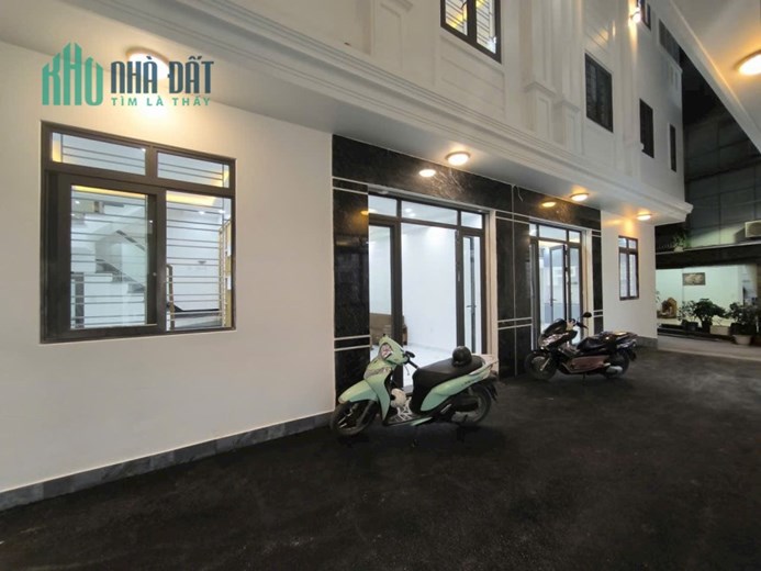 Bán nhà Ngô Gia Tự ngay Cầu Rào, 42m 4 tầng GIÁ 2.78 tỉ mới tinh, lô góc, ngõ nông