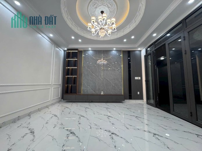 Bán nhà Ngô Gia Tự ngay Cầu Rào, 42m 4 tầng GIÁ 2.78 tỉ mới tinh, lô góc, ngõ nông