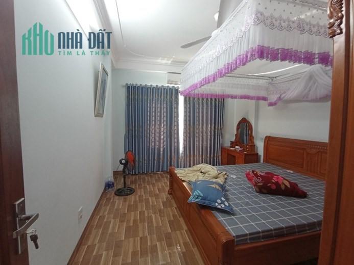 Bán nhà mặt ngõ kinh doanh Yên Lãng Đống Đa 30mx4T ô tô đỗ cửa chỉ 6.5 tỷ lh 0817606560