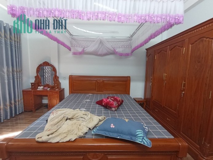 Bán nhà mặt ngõ kinh doanh Yên Lãng Đống Đa 30mx4T ô tô đỗ cửa chỉ 6.5 tỷ lh 0817606560