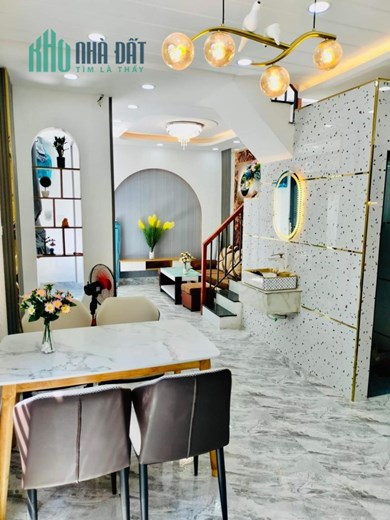 Nhích 3 Tỷ, Gò Vấp, Phạm Văn Chiêu, P14, 32m2, 2PN, đủ nội thất, nhà đẹp ở ngay, gần chợ Thạch Đà