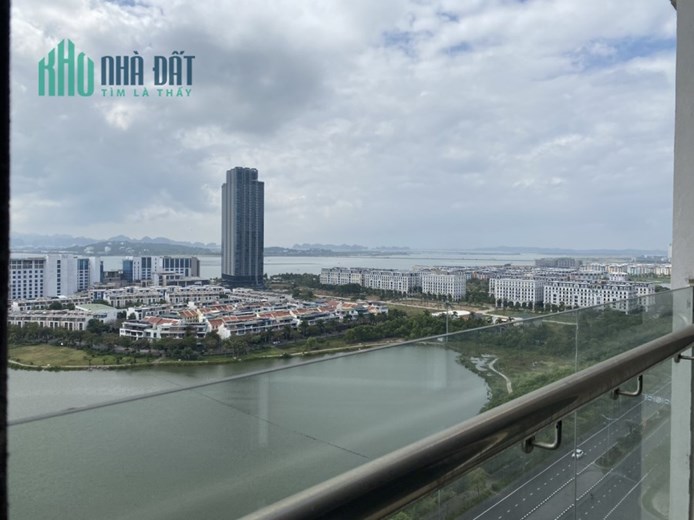 Chính chủ cần Bán gấp giá rẻ - Căn Penthouse, View trực diện biển
