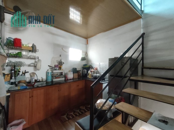 Bán nhà 3 tầng Sài Đồng,Long Biên 33m2,Mt5.5m oto đỗ cửa chỉ 2.8 tỷ