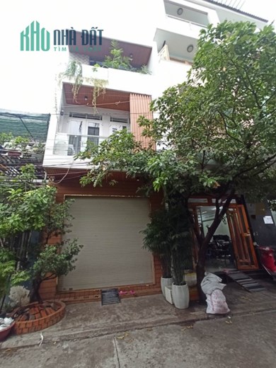 Ngộp Lê Hồng Phong - Quận 5 - HXH Thông  - 4 Tầng - 50m2