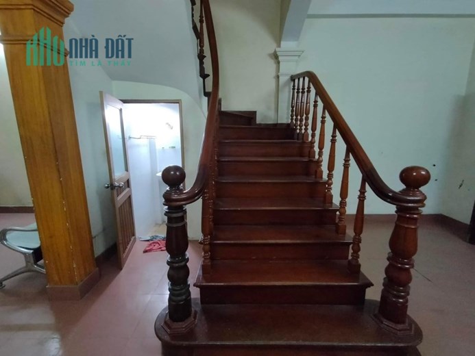 (TUYỆT VỜI) Cho thuê nhà Trần Duy Hưng , Cầu Giấy  45mx4T oto KD VP ở ngay hơn 10 tr