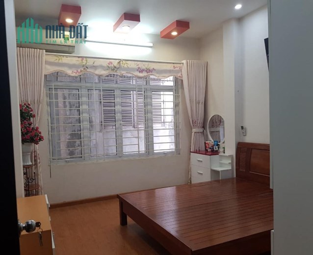BÁN NHÀ NGUYỄN VĂN HUYÊN – DÂN XÂY TÂM HUYẾT – GẦN PHỐ - OTO ĐỖ CỔNG – 4 TẦNG x 46M, NHỈNH 5 TỶ