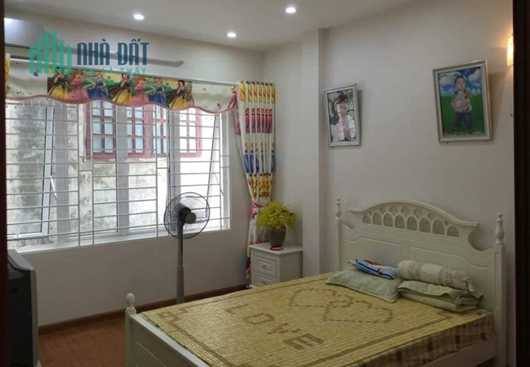 BÁN NHÀ NGUYỄN VĂN HUYÊN – DÂN XÂY TÂM HUYẾT – GẦN PHỐ - OTO ĐỖ CỔNG – 4 TẦNG x 46M, NHỈNH 5 TỶ