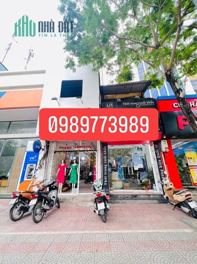Bán Nhà Mặt Phố Nguyễn Văn Cừ 168m2 mt 7m giá chỉ 40 tỷ kinh doanh - ô tô - vỉa hè - thang máy