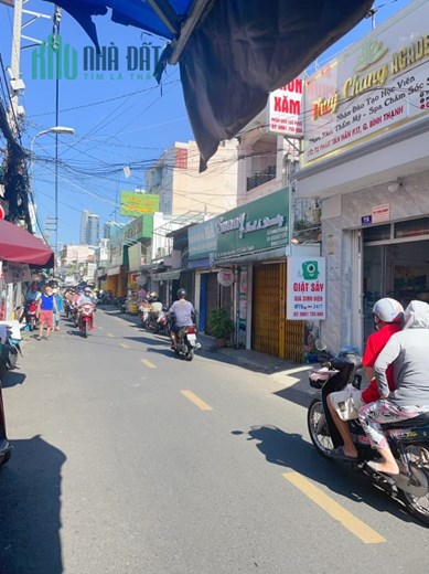 CHỈ HƠN 1 TỶ CÓ NHÀ MẶT TIỀN VỪA Ở VỪA KINH DOANH GIÁP Q1