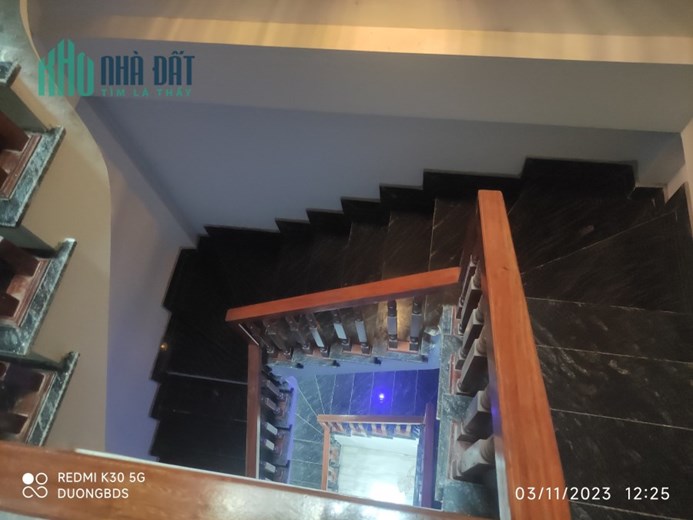 NHÀ PHÂN LÔ NGỌC THỤY 40M2 HƠN 3TỶ LONG_BIÊN HÀ NỘI.