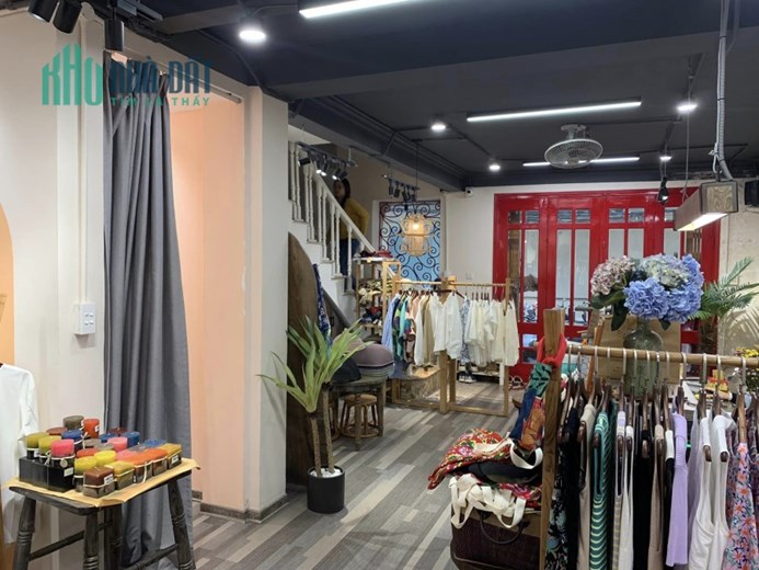 SIÊU PHẨM PHỐ HOÀNG CẦU -  VỊ TRÍ KIM CƯƠNG HIẾM NHÀ BÁN -  KINH DOANH NGÀY ĐÊM. 55M X 6 TẦNG. GIÁ
