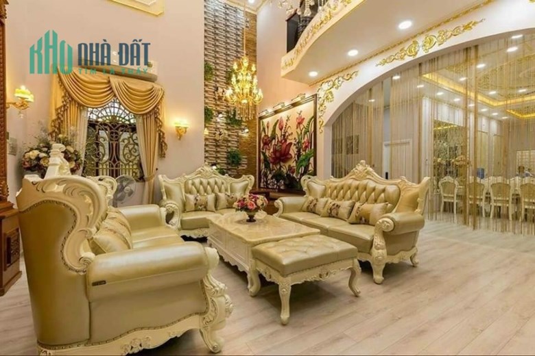 CHỦ CẦN BÁN GẤP BIỆT THỰ DÁT VÀNG ĐẲNG CẤP Ngay Trung Tâm Quận 1