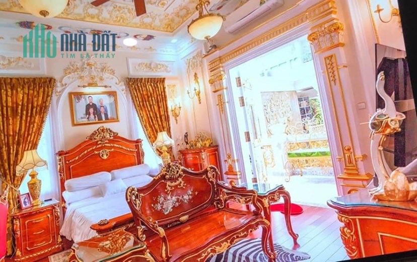 CHỦ CẦN BÁN GẤP BIỆT THỰ DÁT VÀNG ĐẲNG CẤP Ngay Trung Tâm Quận 1