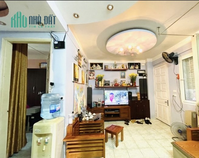 PHÂN LÔ QUÂN ĐỘI - Ô TÔ ĐỖ CỬA. PHỐ PHÙNG HƯNG, 
45M + MT 3.5M. NHỈNH 5 TỶ