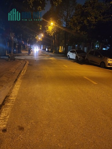 CẦN BÁN GẤP MẢNH ĐẤT LÀNG VÀNG 85M2-3.3 TỶ OTO, KINH DOANH
