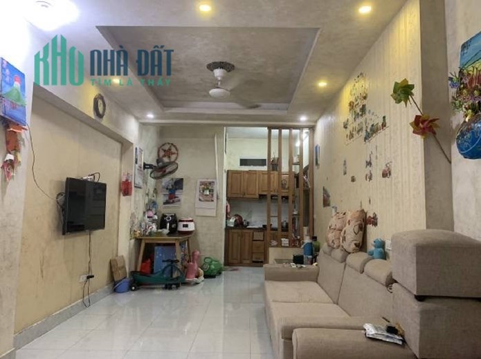 PHẢI THẬT NHANH
NHÀ TRẦN PHÚ MỖ LAO - 3 BƯỚC RA GA TÀU ĐIỆN - Ô TÔ ĐỖ CỬA KHI CẦN - 34M x 3TẦNG
