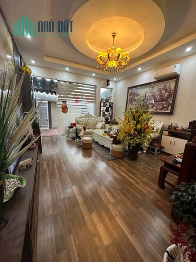 AEON MALL LONG BIÊN, PHỐ NGUYỄN VĂN LINH, Ô TÔ TRÁNH 100M X 3 TẦNG X MT 5.4M. GÍA 9 TỶ