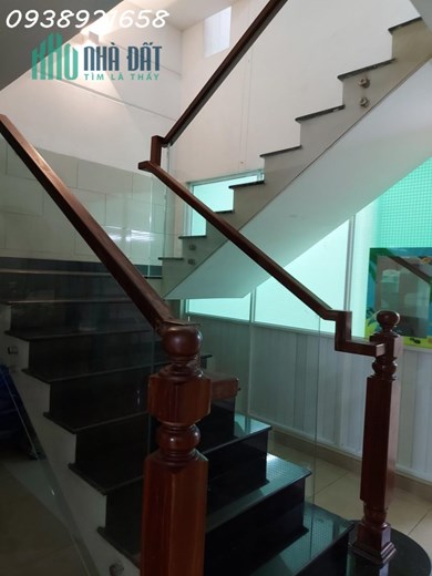 Bán nhà mặt tiền Đào Duy Từ. Phường 5. Quận 10 - KHU V.I.P-NHỈNH 17TỶ