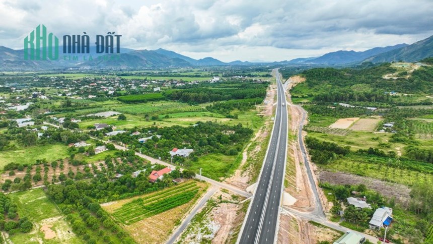 💥💥Cơ Hội Đầu Tư Đất Tại Suối Tiên, Diên Khánh - Sổ Đỏ Từng Lô-LH 0906 359 868