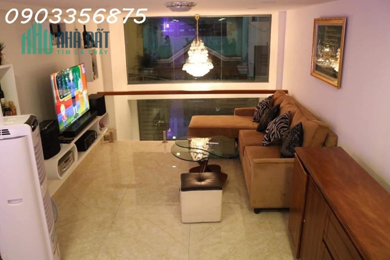 + NHÀ ĐẸP MỚI Ở NGAY-NGUYỄN ĐÌNH CHIỂU-Q3-5TẦNG-HẺM THÔNG
NHỈNH 7TỲ