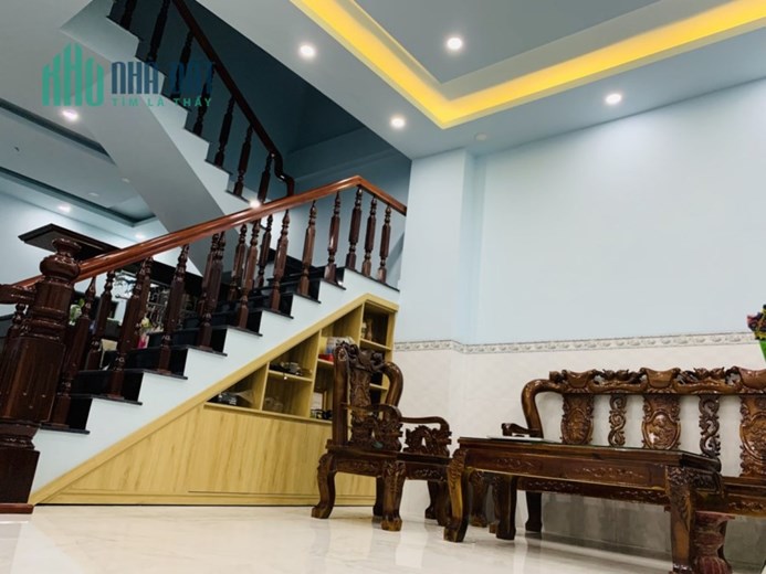Bán nhà 2 tầng sát trường THCS Lương Thế Vinh Vĩnh Thạnh