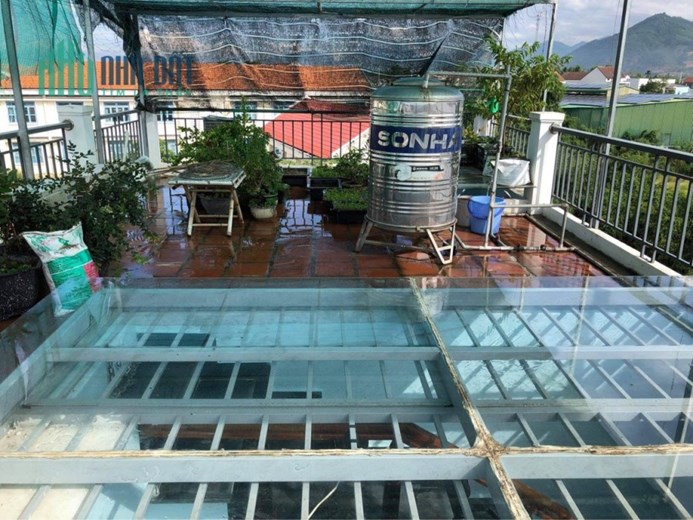 Bán nhà 2 tầng sát trường THCS Lương Thế Vinh Vĩnh Thạnh