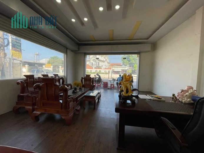Bán căn gốc nhà mặt bằng kinh doanh đường quốc lộ 14  thuộc Định Hòa, Thủ Dầu Một