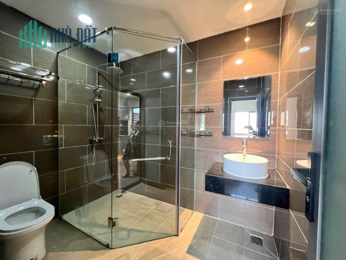 CHDV trung tâm Bình Thạnh DTSD 1217m2 gồm 36 phòng nội thất siêu đẹp giá 65tỷ thương lượng