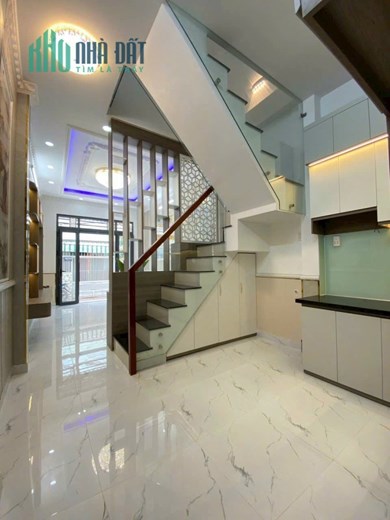Phan Huy Ích, 44m2, 3 lầu, 3 phòng chỉ 3.45 tỷ