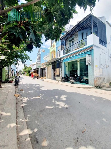 Nhà 5x22 giá chỉ 3ty65, đường xe tải  Xuân Thới Đông Hóc Môn