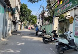 Cho thuê nhà Phạm Văn Đồng  Gần Đại Học Điện Lực, 2,5tr/tháng, 0966931622.