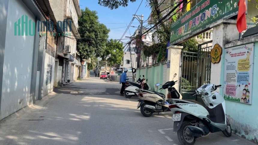 Cho thuê nhà Phạm Văn Đồng  Gần Đại Học Điện Lực, 2,5tr/tháng, 0966931622.
