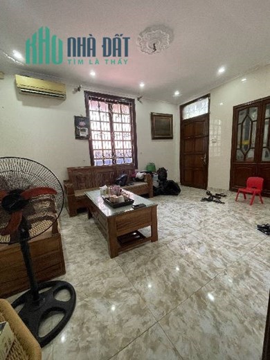 120M Tập Thể Hồng Hà – Thoáng Đẹp – View Nhà Hát Lớn - Ở Luôn – 2.7 Tỷ