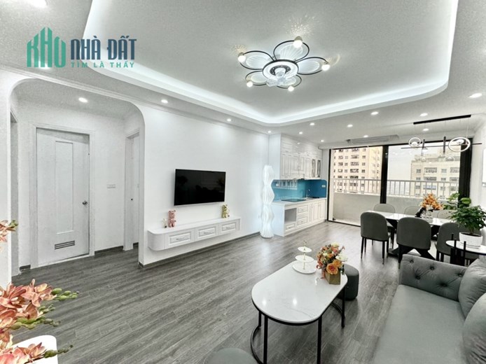căn hộ 3 ngủ 83 mét 2 tỷ 499tr mới y hình ở luôn HH Linh Đàm