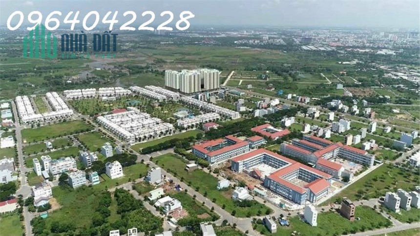 BÁN LỖ 2 TỶ NỀN GÓC ĐƯỜNG SONG HÀNH QL50 KDC PHONG PHÚ 4