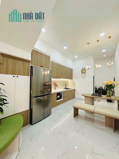 Bán gấp nhà Hẻm đẹp hẻm 8m Hoàng Hoa Thám, p12, Tân Bình, 56m2, 8,2 tỷ