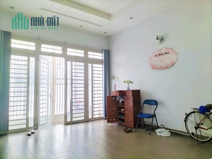 BÁN MẶT TIỀN ĐÔNG BẮC, SỔ HỒNG RIÊNG, VUÔNG NHƯ TỜ A4, KINH DOANH CỰC ĐỈNH, KHU SẦM UẤT