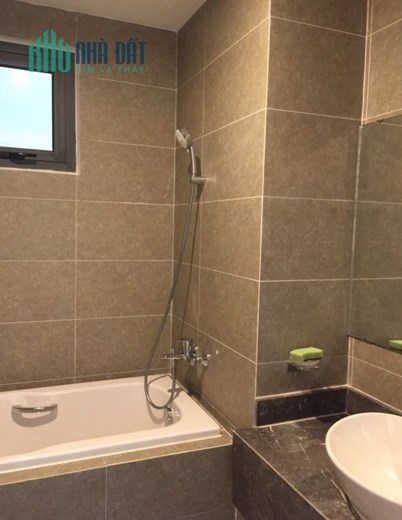 Cần bán FLC Cầu Giấy 125m2 - 3PN 2WC giá 60tr/m2 full NT view đẹp