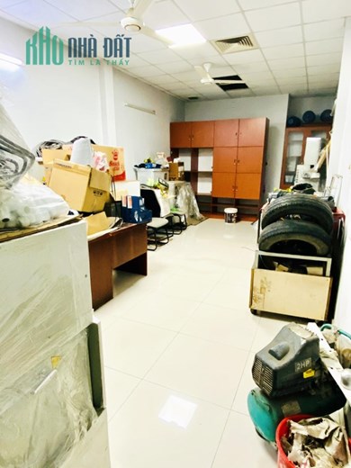 Mặt tiền kinh doanh 126m2, 3 tầng, 4m x 31.5m Tân Xuân Hóc Môn
