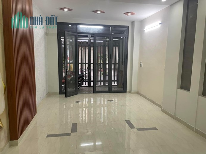 Bán nhà Mặt tiền Tân Quý - giao Tân Kỳ Tân Quý, 4x20m, 4 Tầng, 5PN, còn 14.5 tỷ (TL)