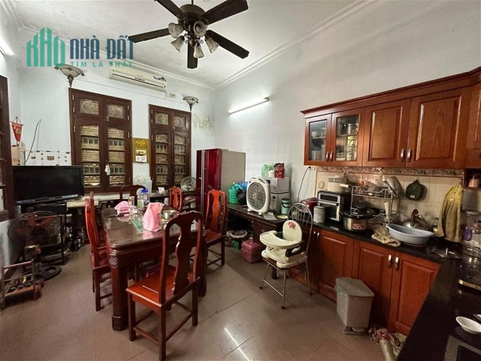 Bán Nhà Mặt Phố Võng Thị Quận Tây Hồ. 108m Mặt Tiền 20m Nhỉnh 20 Tỷ. Cam Kết Ảnh Thật Mô Tả Chính