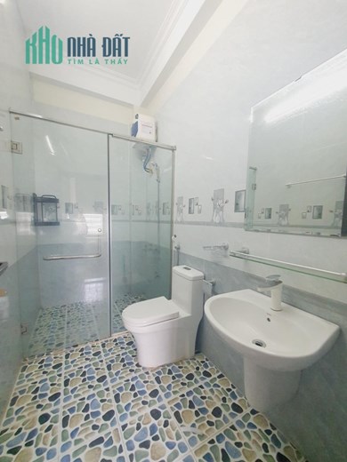 Cho thuê nhà góc 2 mặt tiền tại khai quang. 5 ngủ, giá 15tr/tháng