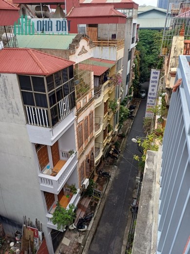 Bán nhà mặt tiền kinh doanh, ngõ 02 ô tô tránh phố Trần Quý Kiên, 03 bước ra đường Xuân Thủy Cầu