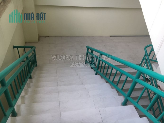 Cho thuê nhà xưởng diện tích 732m2 mặt tiền Đông Hưng Thuận 2, Quận 12, giá tốt