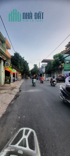 KHU VỰC TIỀM NĂNG, OTO VÀO ĐẤT, OTO TRÁNH, BÁN KÍNH XUNG QUANH TIỆN ÍCH, DT 60M, GIÁ 2 TỶ HƠN. TẠI